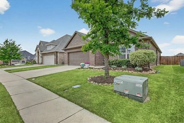 Photo of 15405 Elm Bluff Way