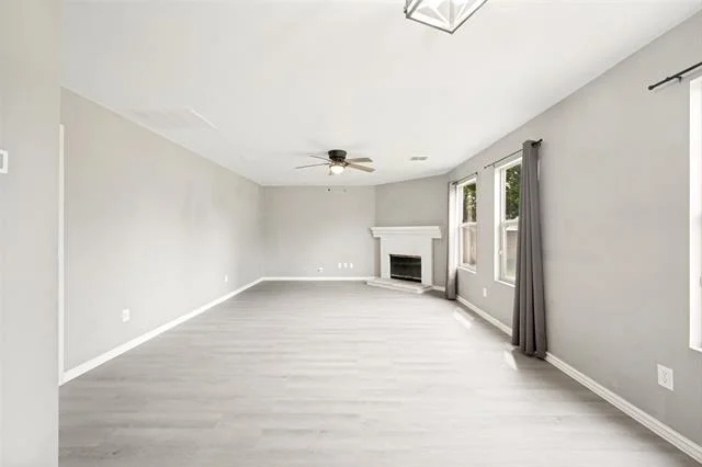 Photo of 920 Kendall Drive