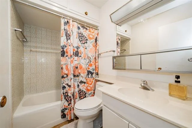 Photo of 1759 Gross Road