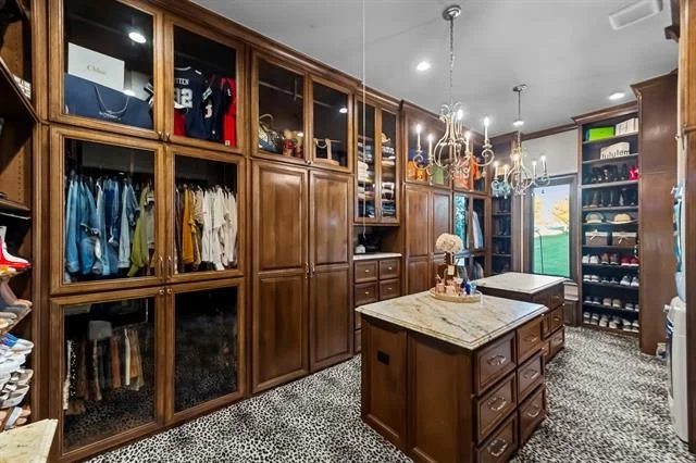 Photo of 1025 Pecan Ridge
