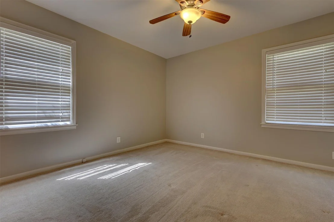 Photo of 2012 Mountainview Drive