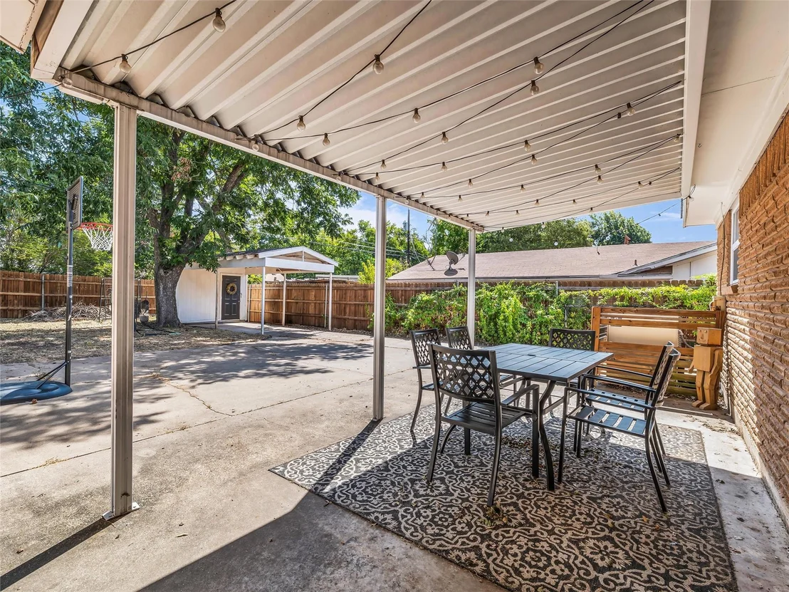 Photo of 1007 Melrose Drive