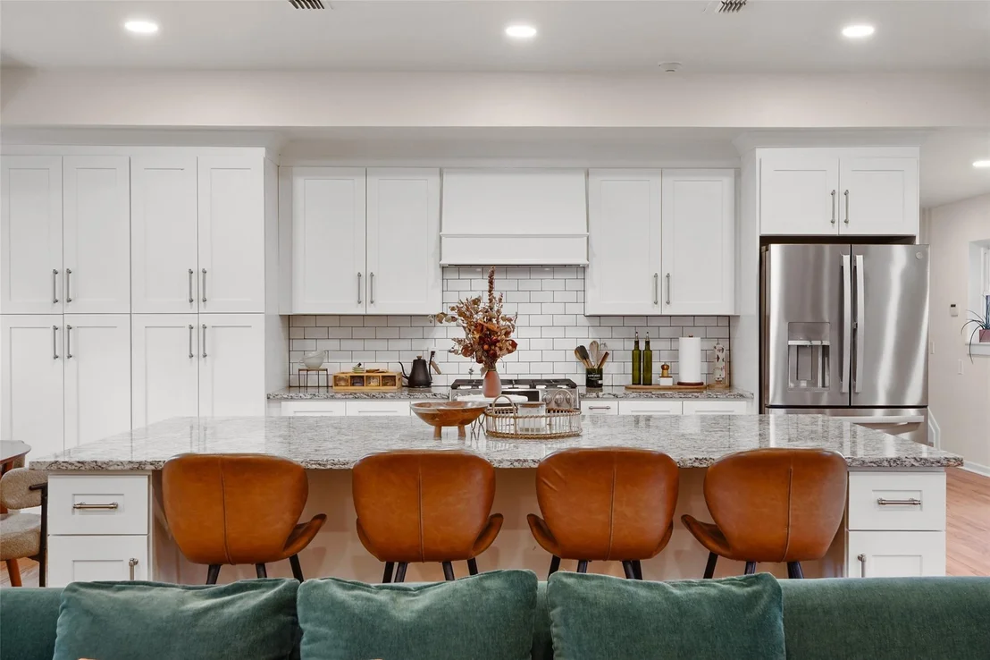 Photo of 1417 Sylvan Drive