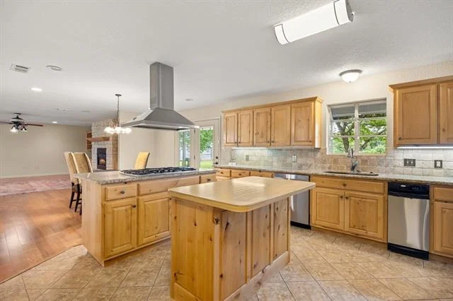 Photo of 7215 County Road 351