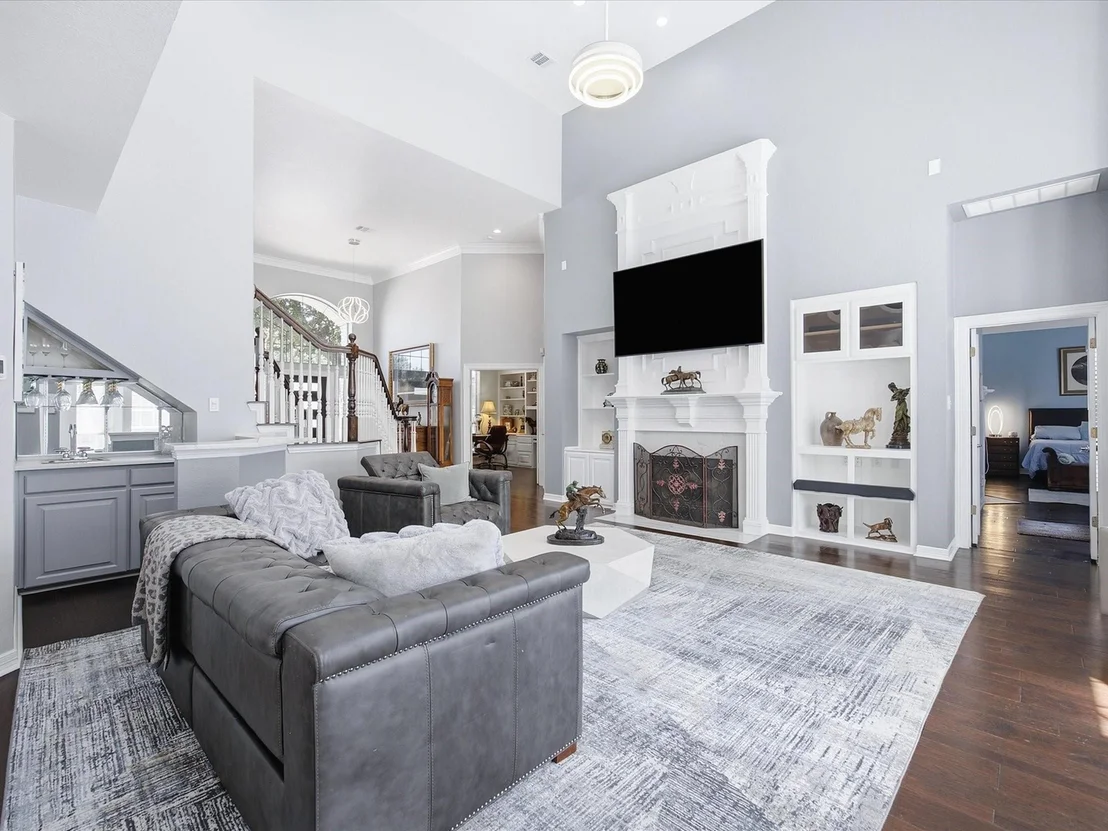 Photo of 6400 Bermuda Dunes Drive
