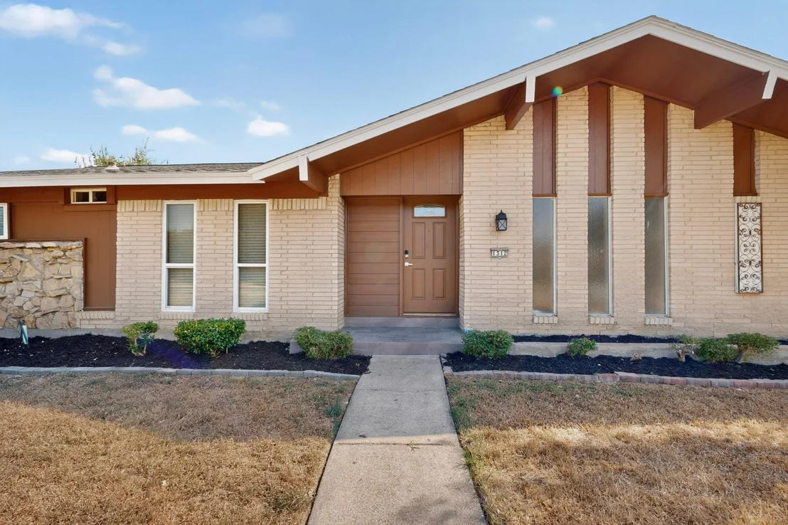 Photo of 1312 Grinnell Drive