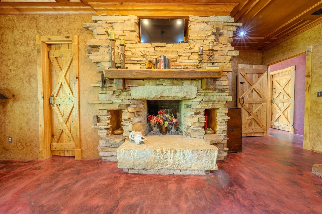 Photo of 2990 County Rd 205