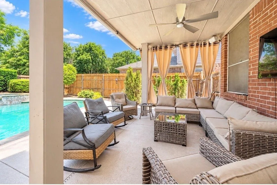 Photo of 1808 Lacey Oak Lane