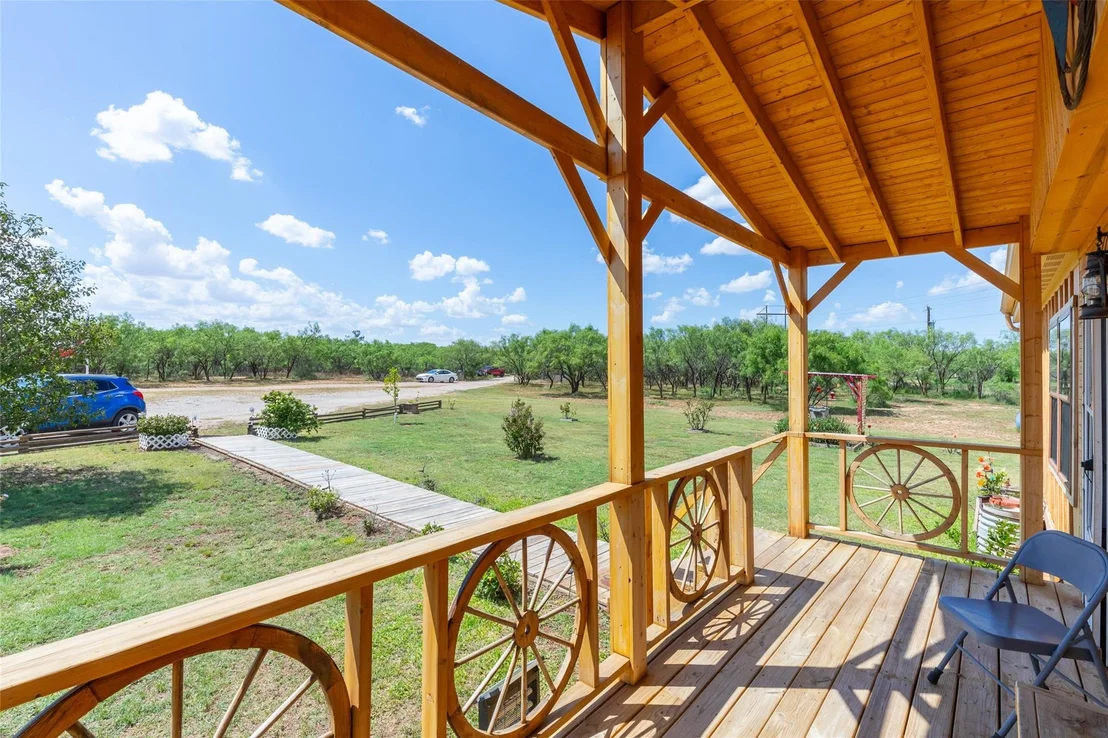 Photo of 7167 Spinks Road