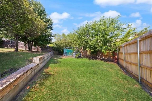 Photo of 10200 Fieldcrest Drive