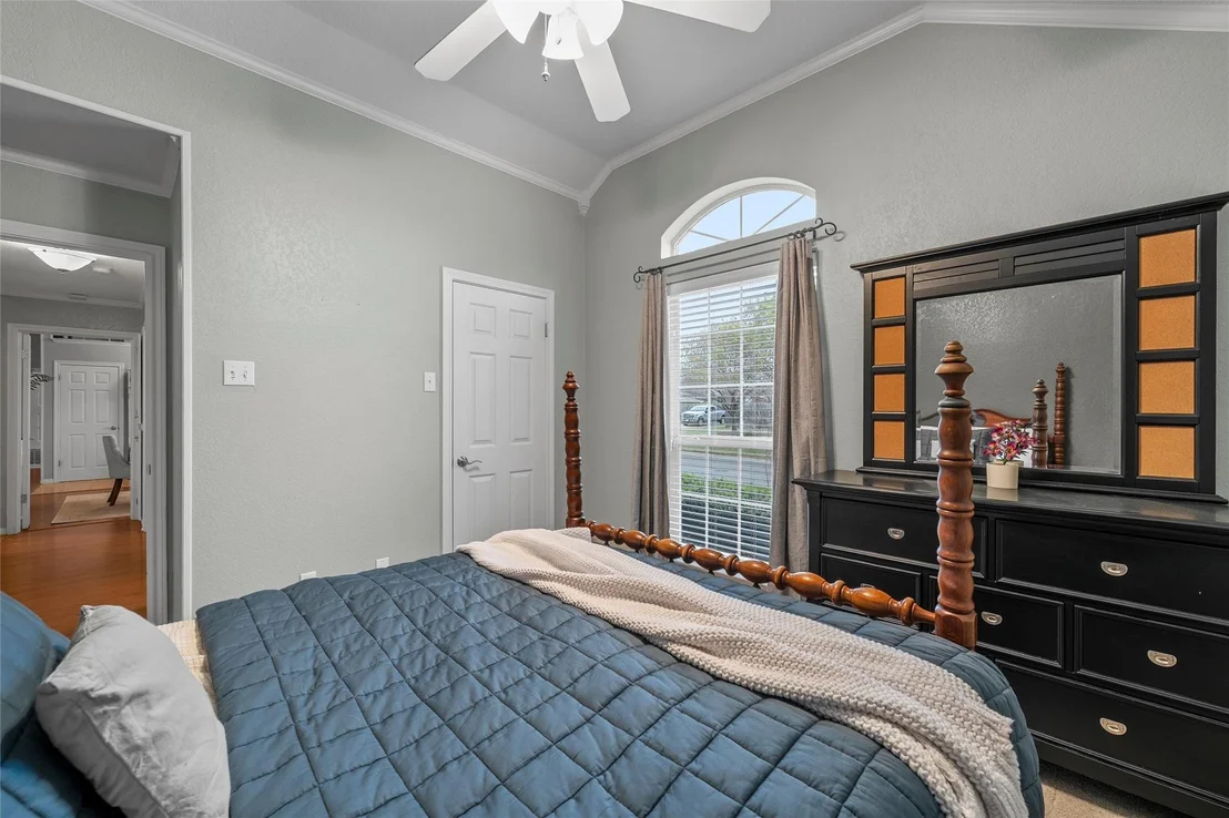 Photo of 1400 Radisson Drive