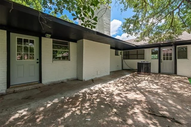 Photo of 906 Mesquite Lane