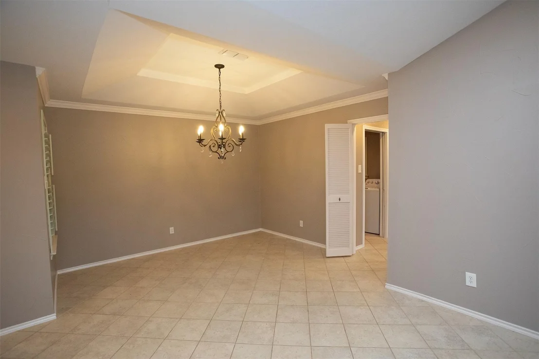 Photo of 1305 Cliff Drive