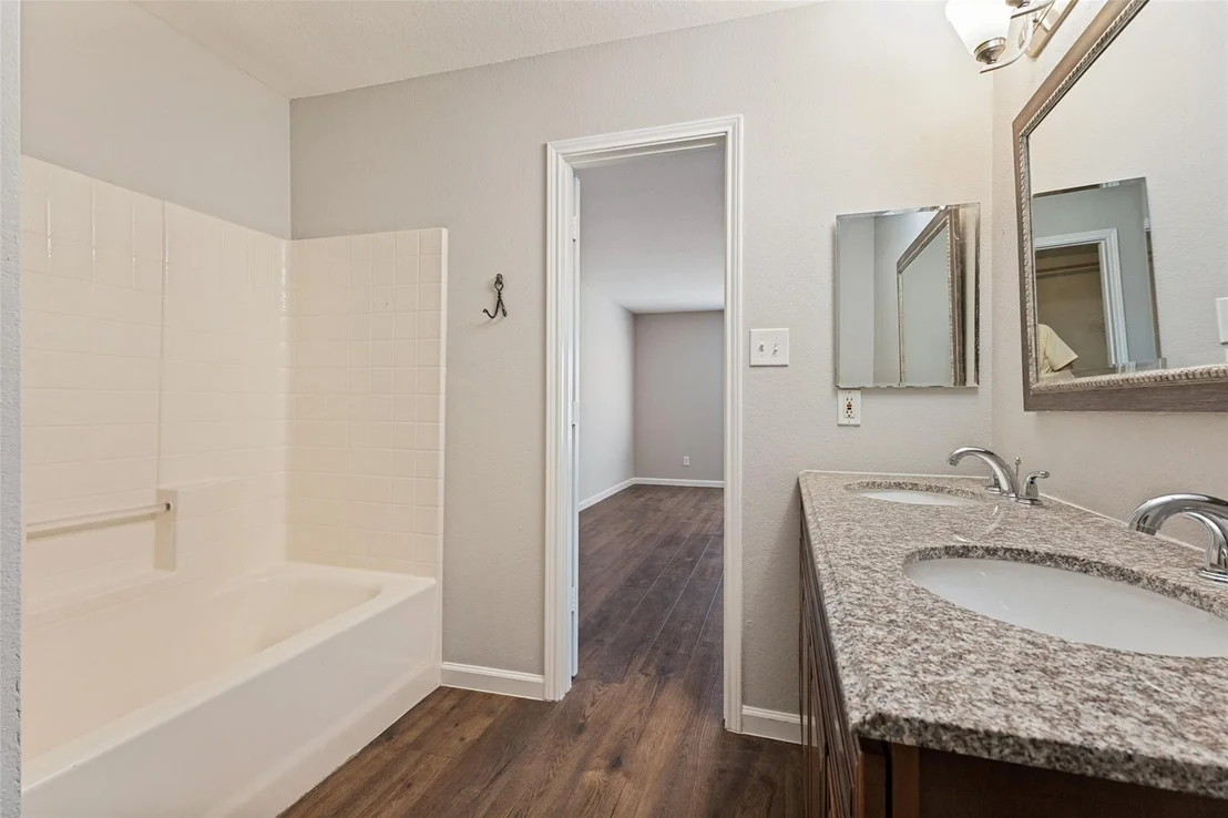 Photo of 1004 Triple Crown Drive