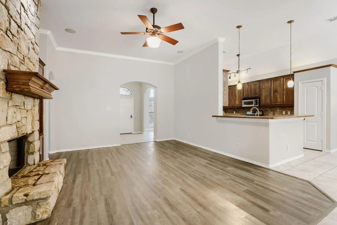 Photo of 1104 Irwin Drive