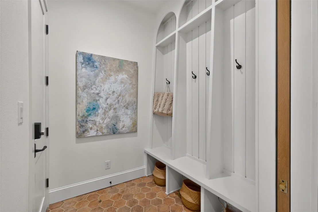 Photo of 6817 Blessing Drive