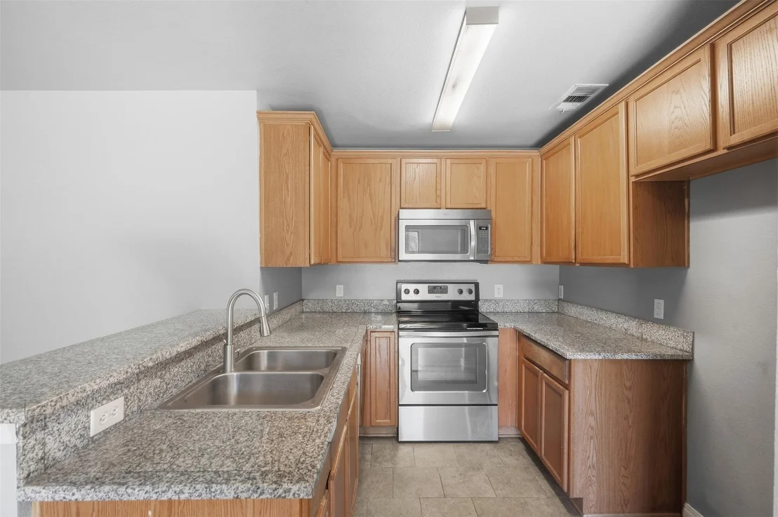 Photo of Unit A at 2708 Clemson Circle