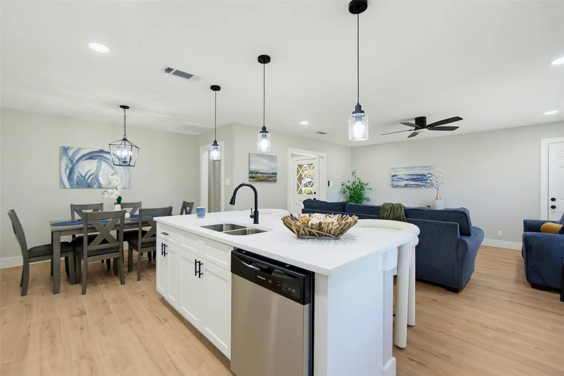 Photo of 3049 Latham Drive
