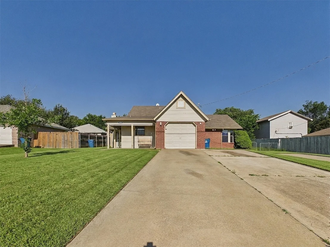 Photo of 2409 County Road 805b