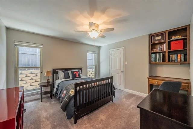 Photo of 1406 Riverview Drive