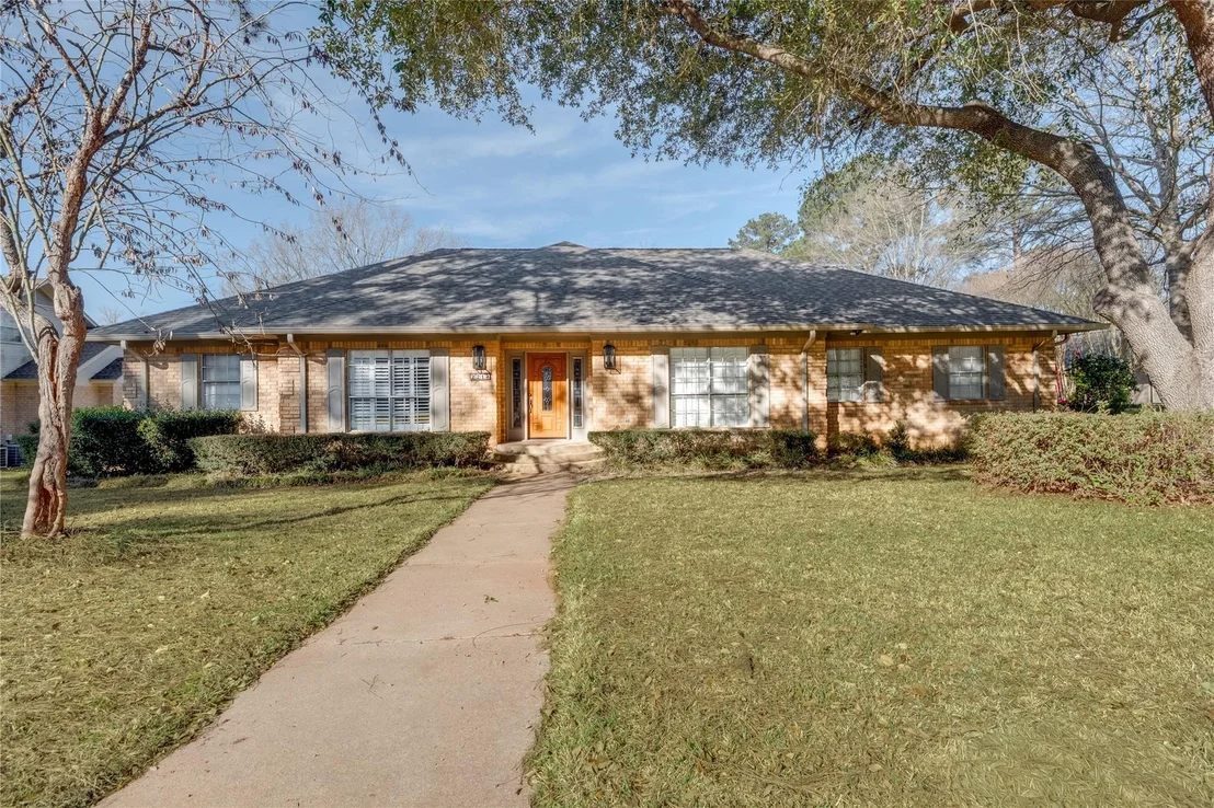 Photo of 2213 Melissa Drive