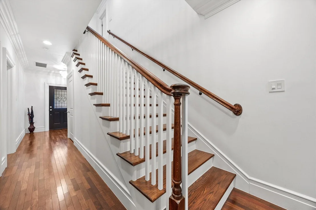 Photo of 726 Griffith Avenue