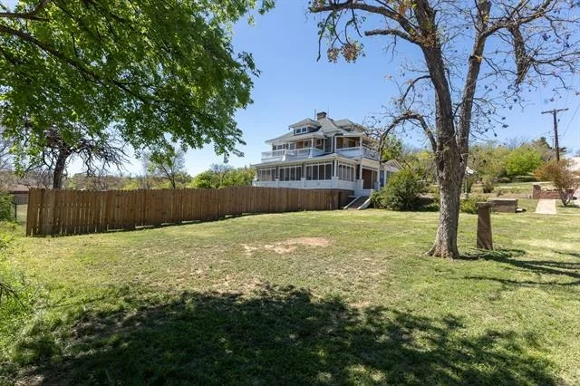 Photo of 1115 Austin Street