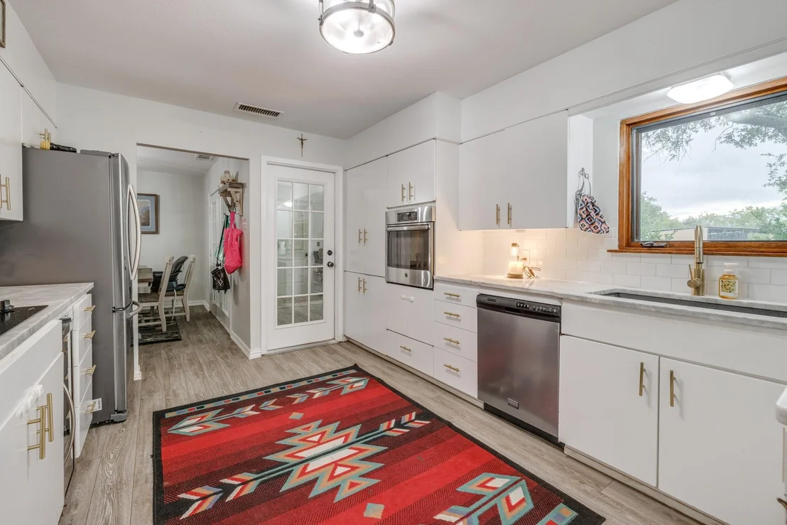 Photo of 636 Clark Road