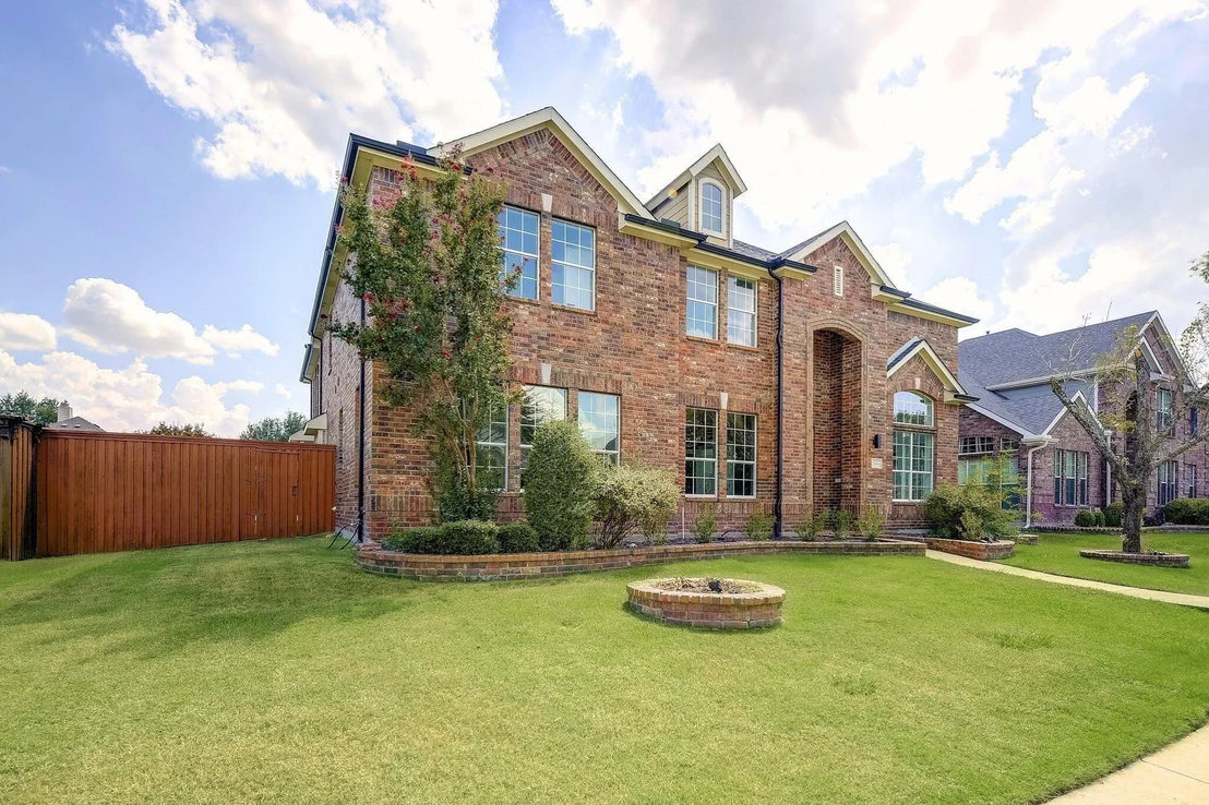 Photo of 1616 Sweetbay Drive