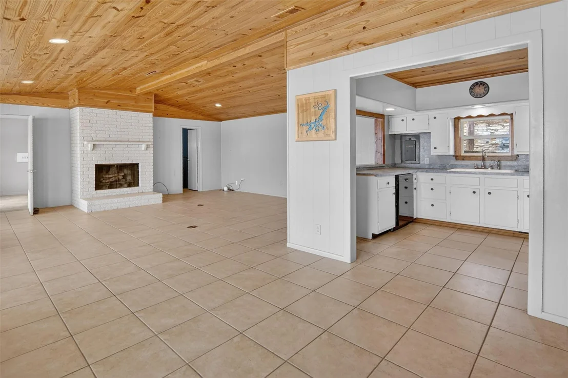 Photo of 9303 County Road 331