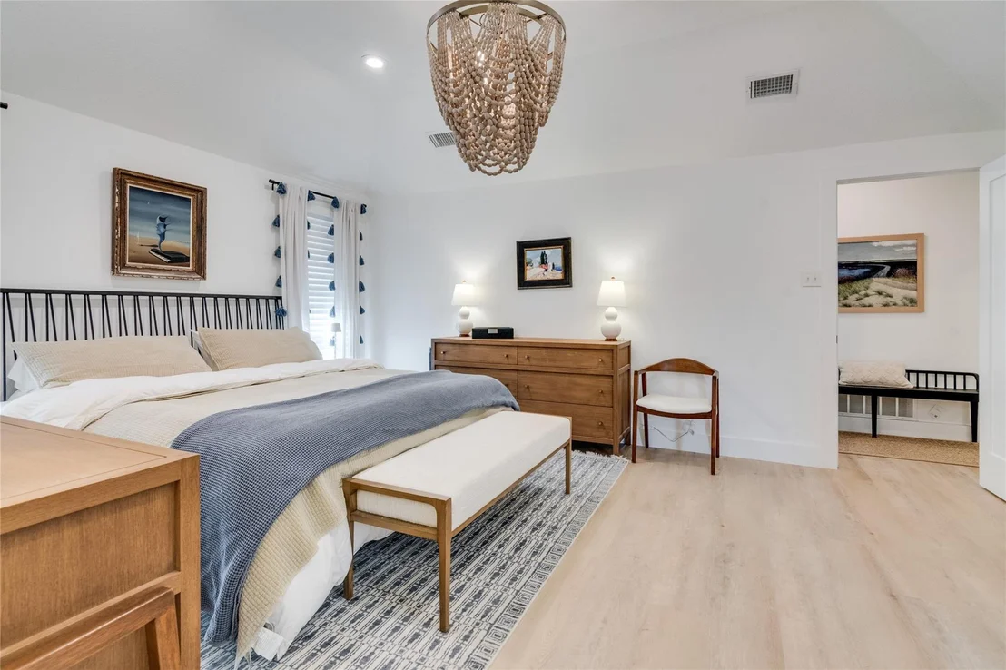 Photo of 2919 Sweet Briar Street