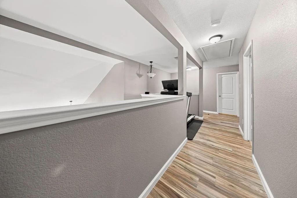 Photo of 2102 Meadow View Drive