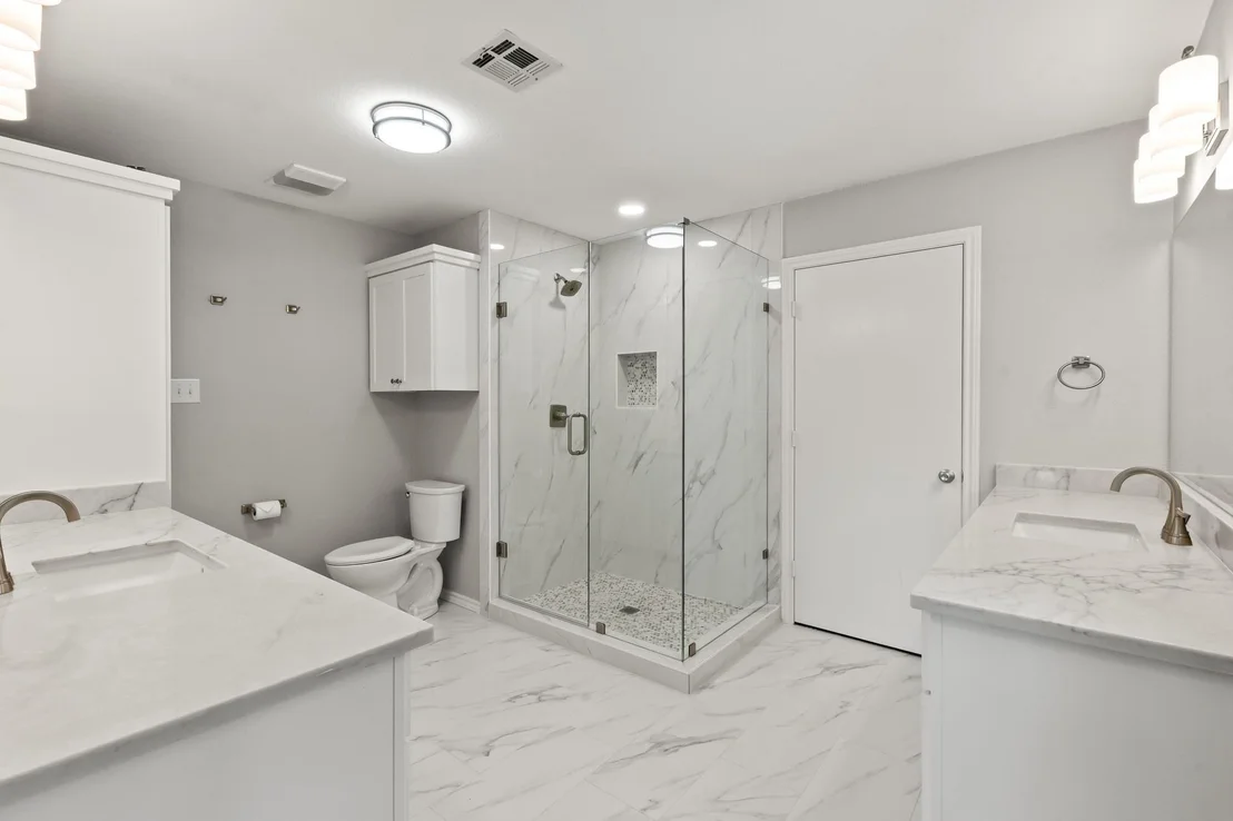 Photo of 5366 Point LaVista