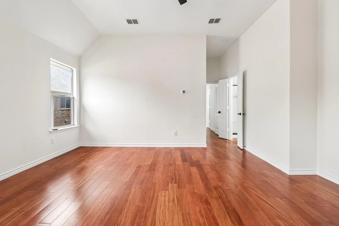 Photo of 526 Archer Drive