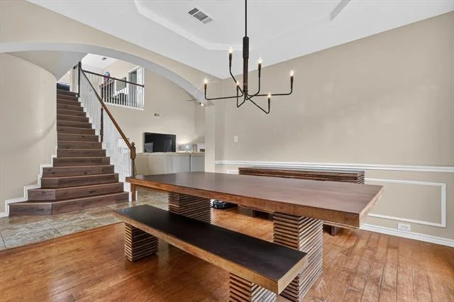 Photo of 5425 Rolling Meadows Drive
