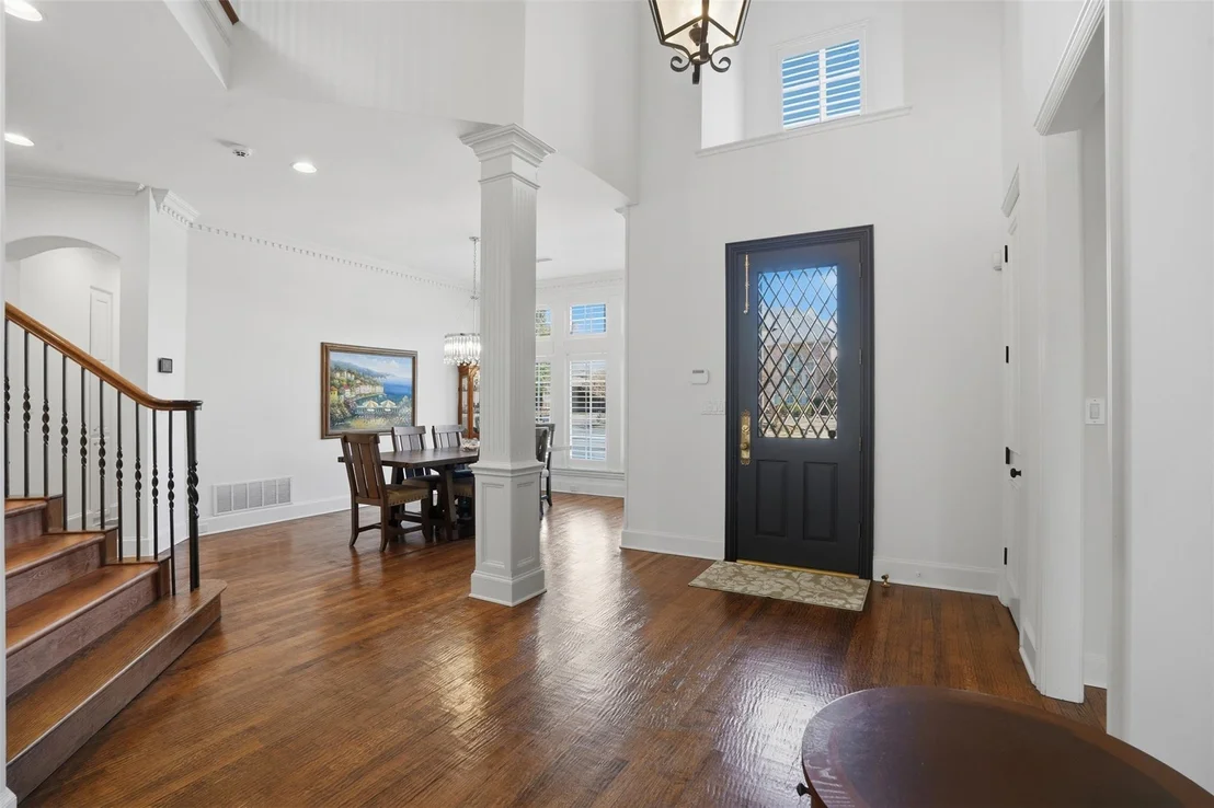 Photo of 3509 Lakebrook Drive