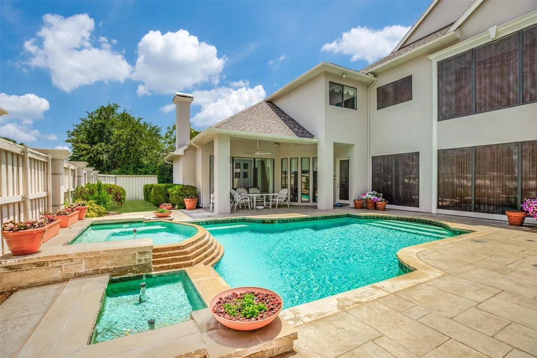 Photo of 5920 Mcfarland Drive