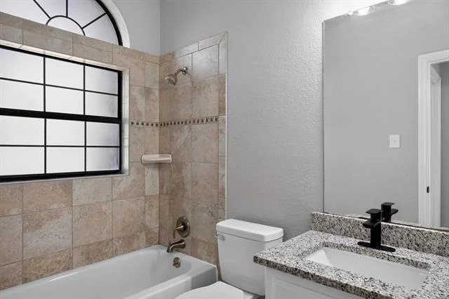 Photo of 6057 Hillglen Drive