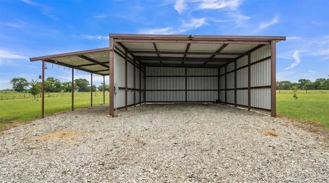 Photo of 571 County Road 2830