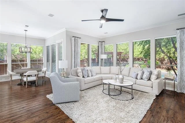 Photo of 909 Sonora Drive