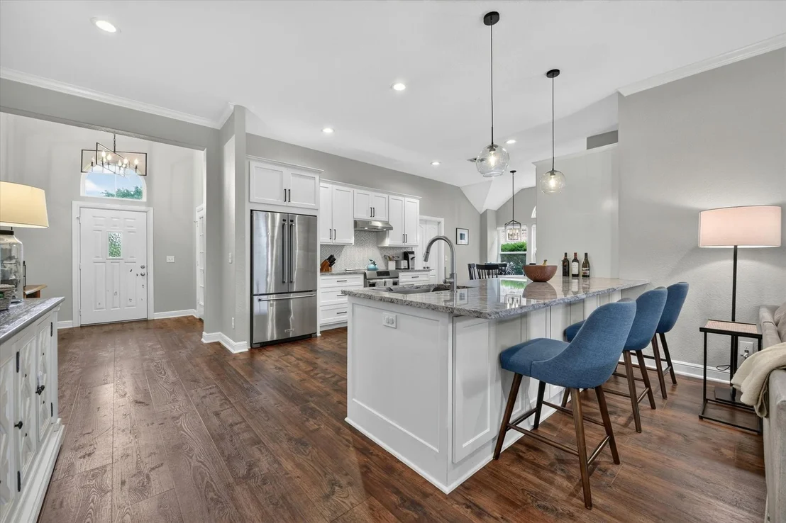 Photo of 2625 Juniper Lane
