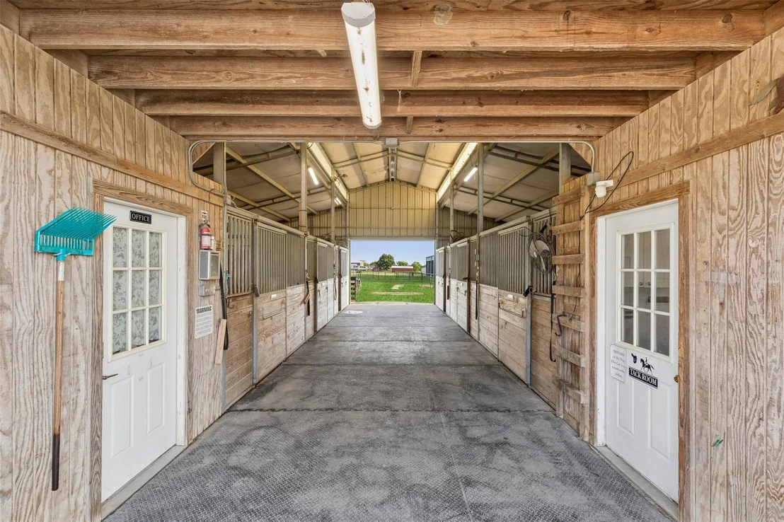 Photo of 4120 Rigsby Lane