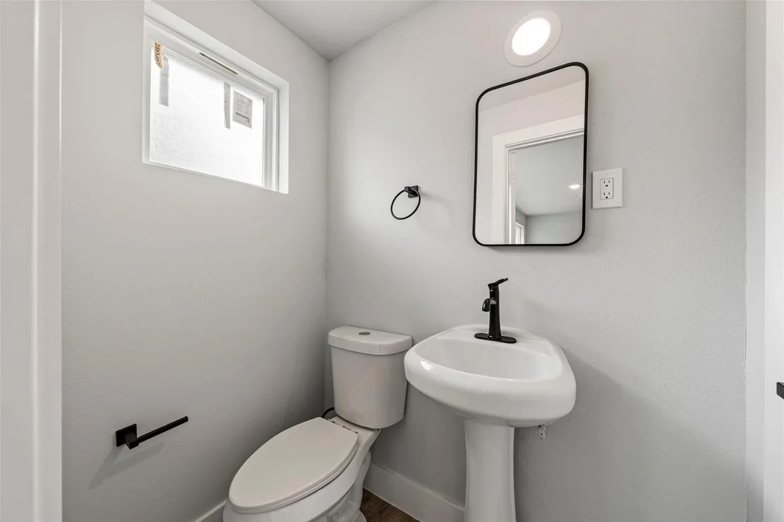 Photo of 900 N 22nd Street