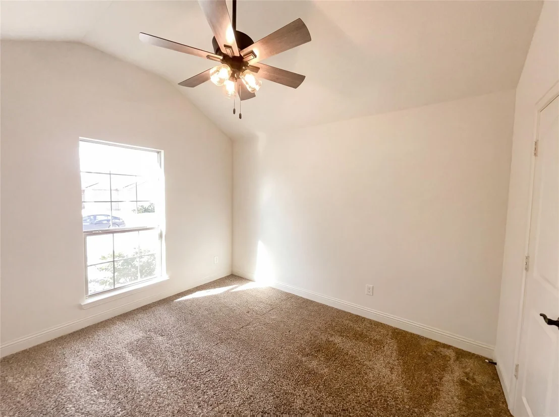 Photo of 4522 Mariner Drive