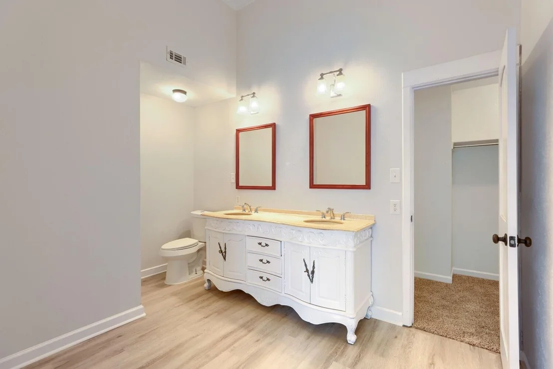Photo of 920 Jacksonhole Lane