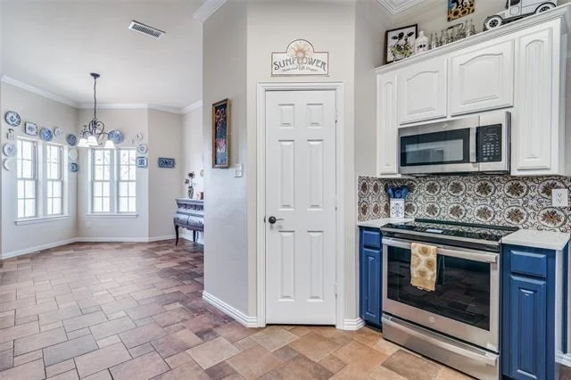 Photo of 396 Alexander Lane