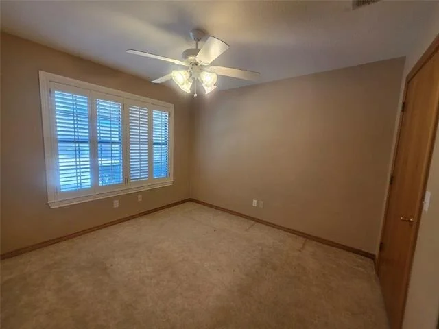 Photo of 1404 Roanoake Drive