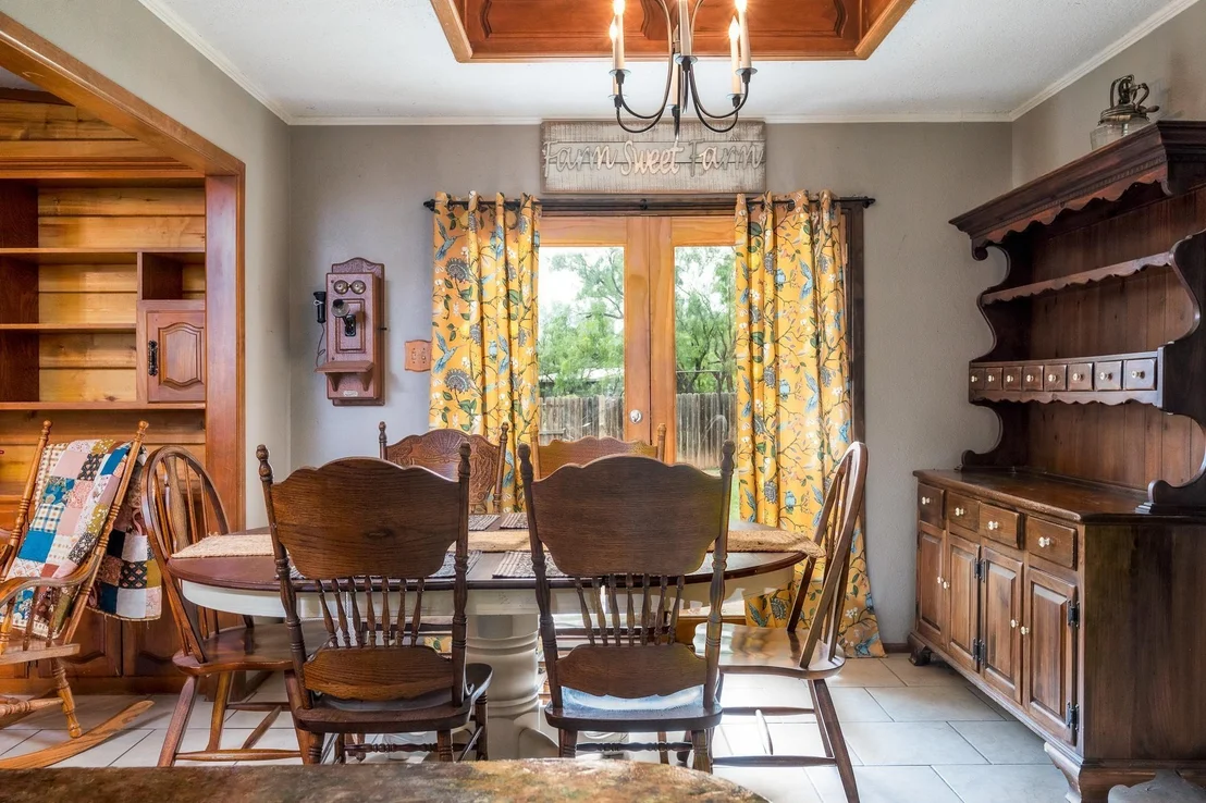 Photo of 7144 County Road 487