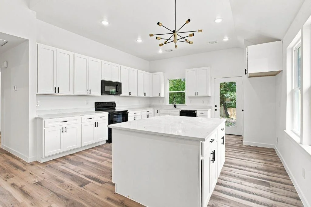 Photo of 106 E Miller