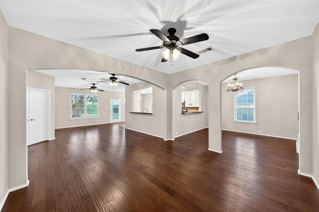 Photo of 105 Southview Drive